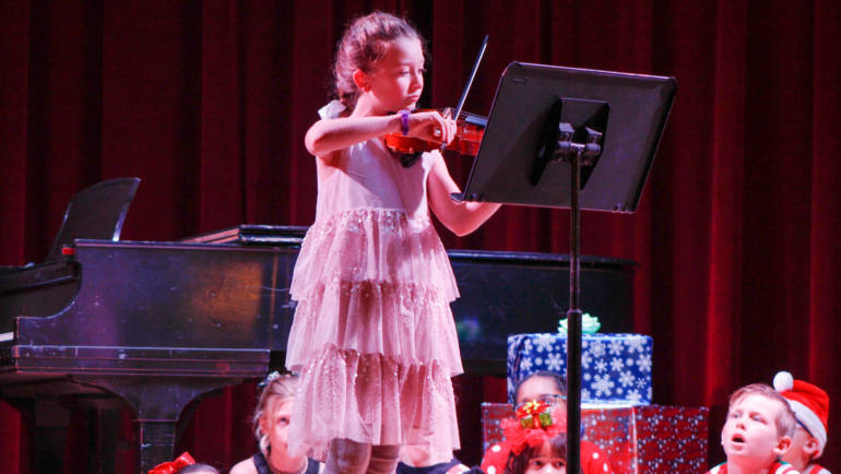 Violin Classes in Miami Create Stellar Students!